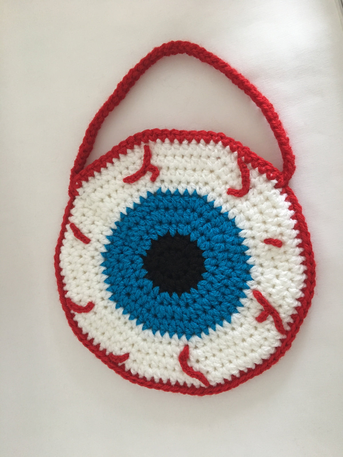 Crochet Eyeball Trick or Treat Bag Pattern