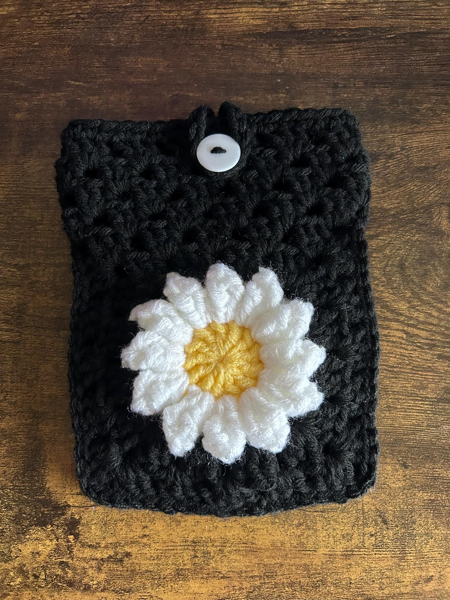 Crochet Kindle Sleeve, E-reader Sleeve Case Sunflower Daisy