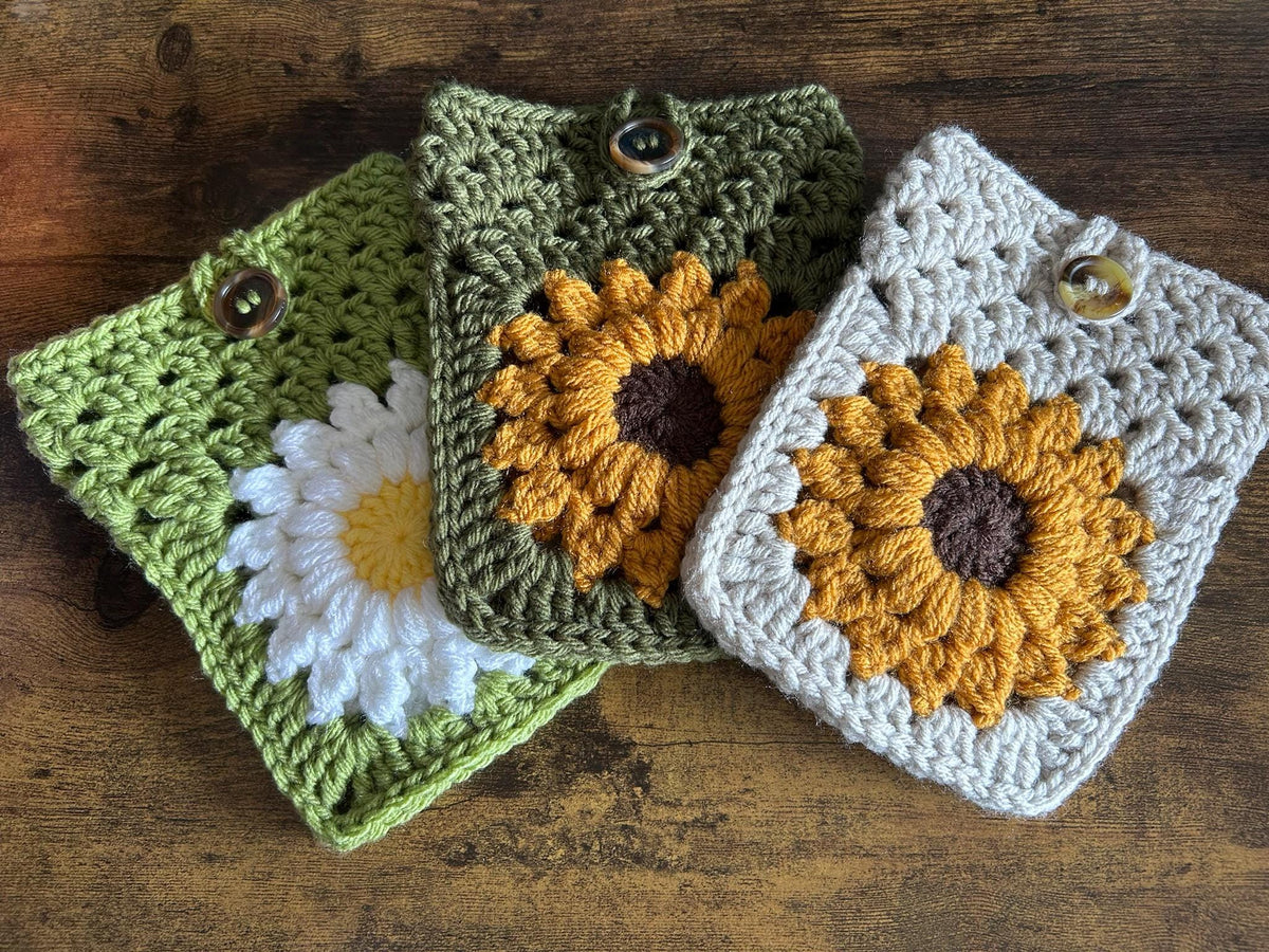 Crochet Kindle Sleeve, E-reader Cover, Kobo Case Sunflower Daisy Flower