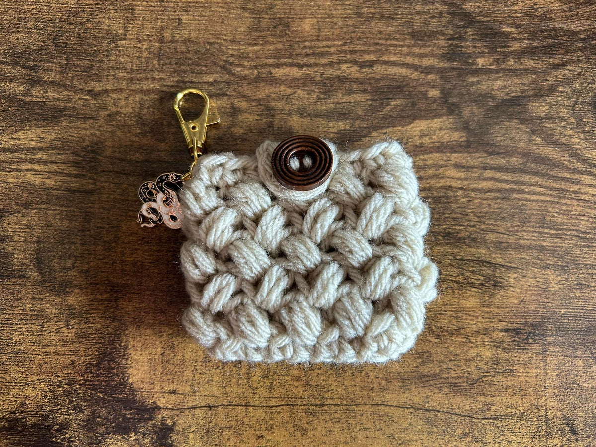 Crochet Bean Cosy AirPods Case, Handmade Earbud Pouch, Headphone Holder, Keychain